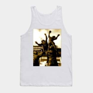 Line out Tank Top